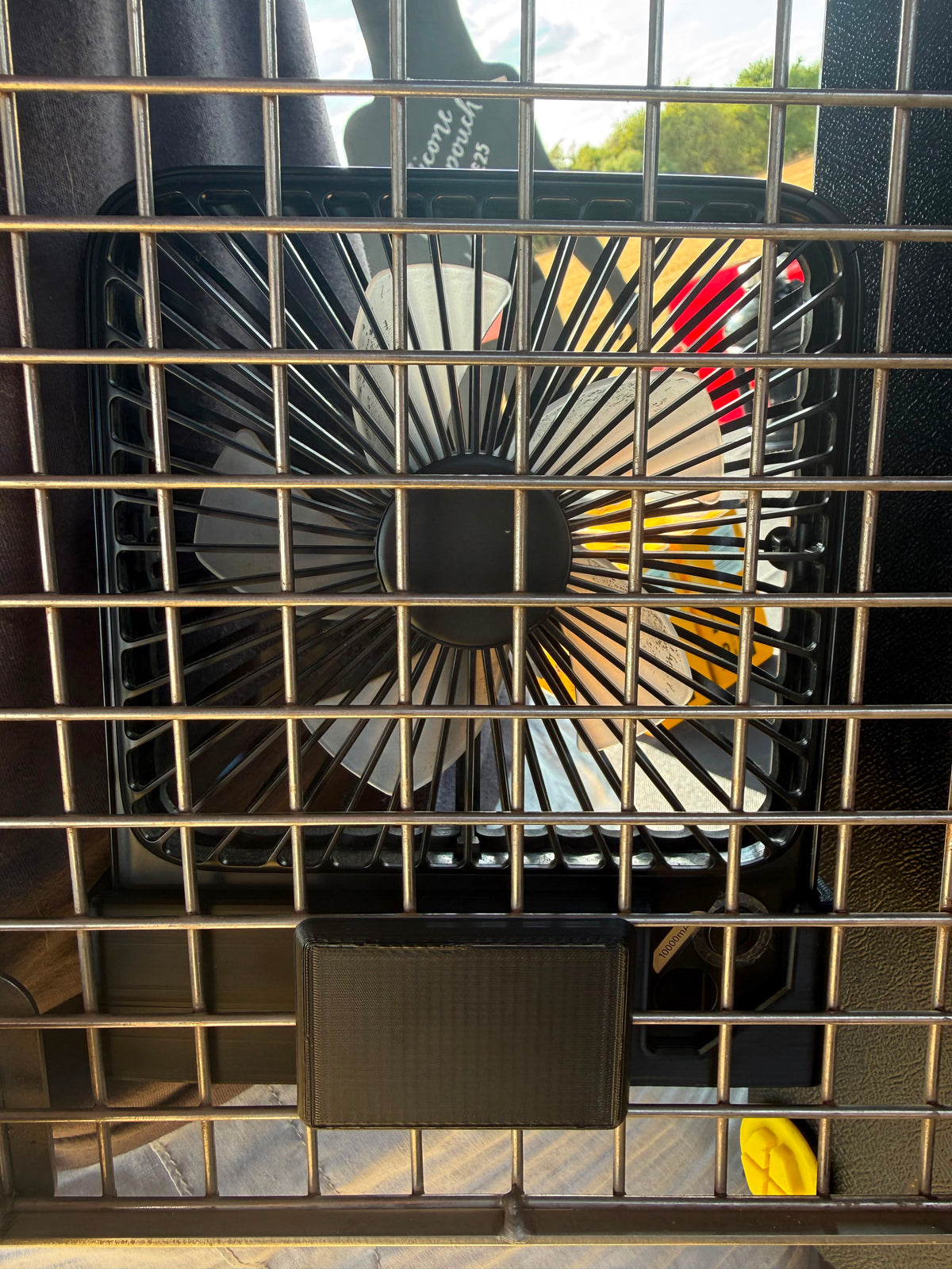 Rechargeable Warmco Crate Fan System (D3)